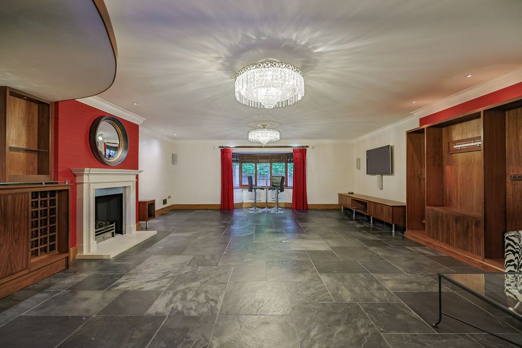 Additional image 15 of 6 bed detached house for saleKillay, Swansea SA2