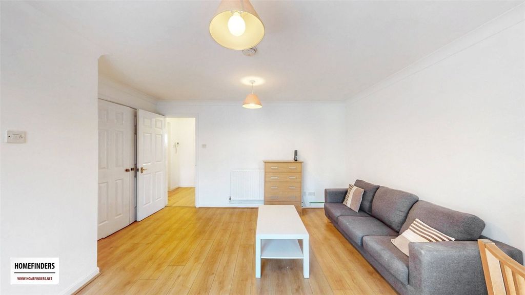 Property photo 2 of 15 Picture 2