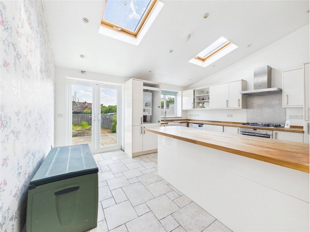 Property photo 1 of 21 Picture No. 08