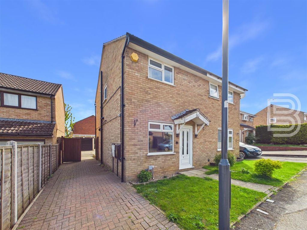 Property photo 1 of 13 Cam01515G0-Pr0203-Still003.Jpg