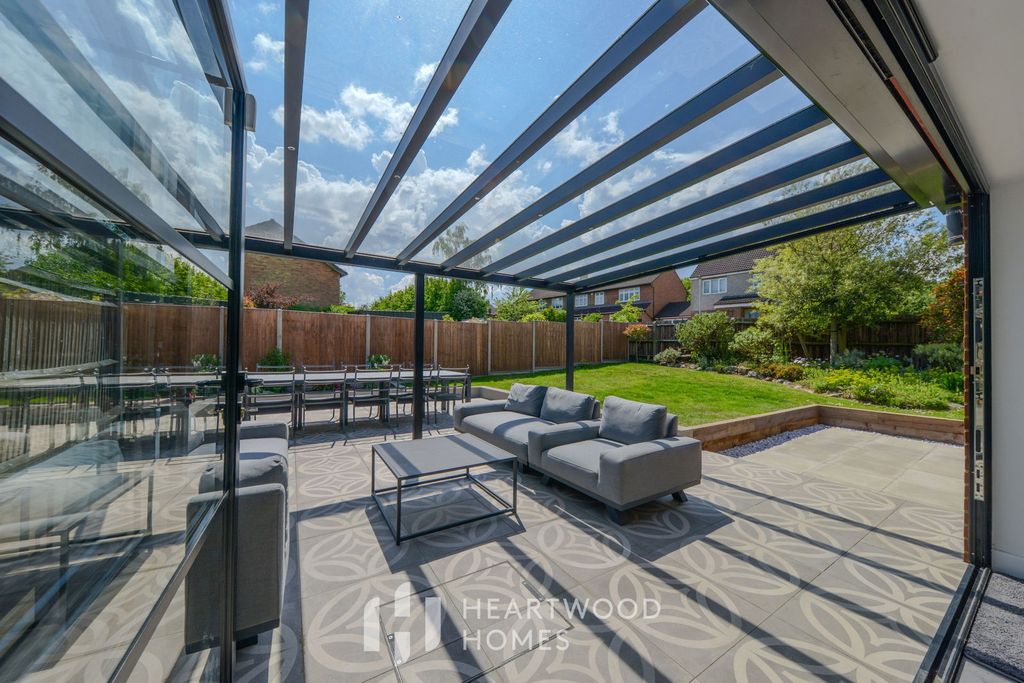 Property photo 1 of 36