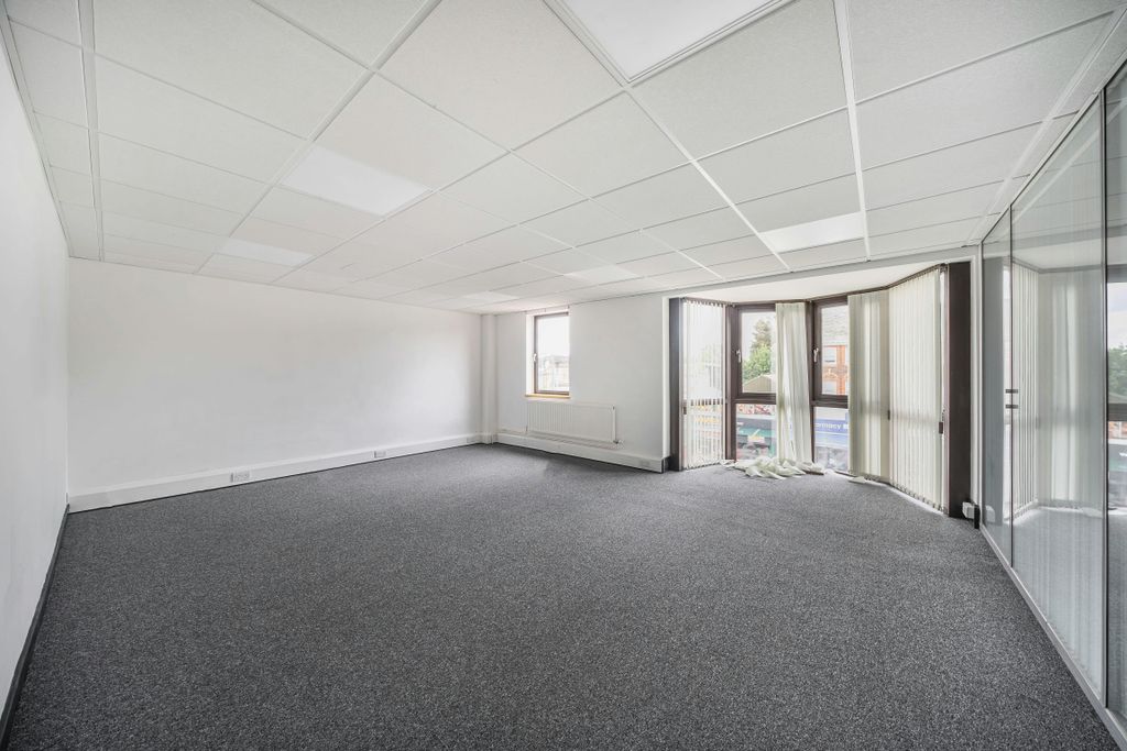 Property photo 3 of 8 130070026837000F81432.Jpg