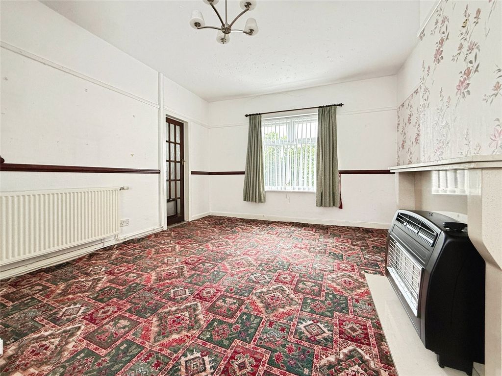 Property photo 3 of 18 Picture No. 14