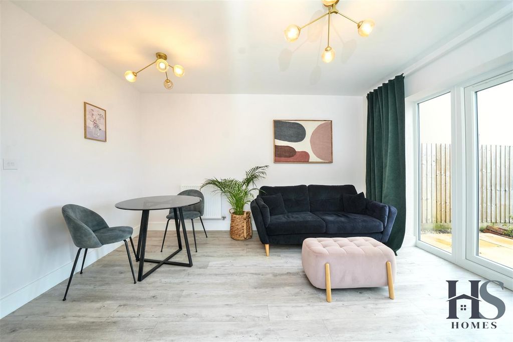 Property photo 3 of 18 Dsc01009.Jpg