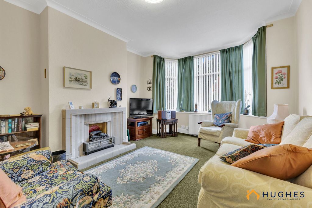 Property photo 3 of 25