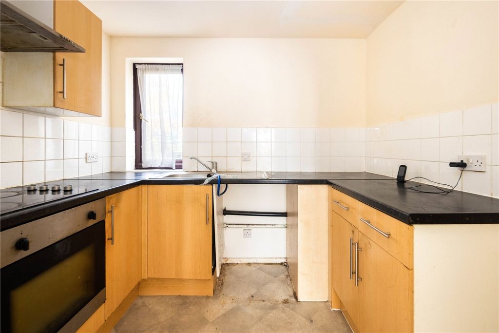 Property photo 2 of 15 Kitchen