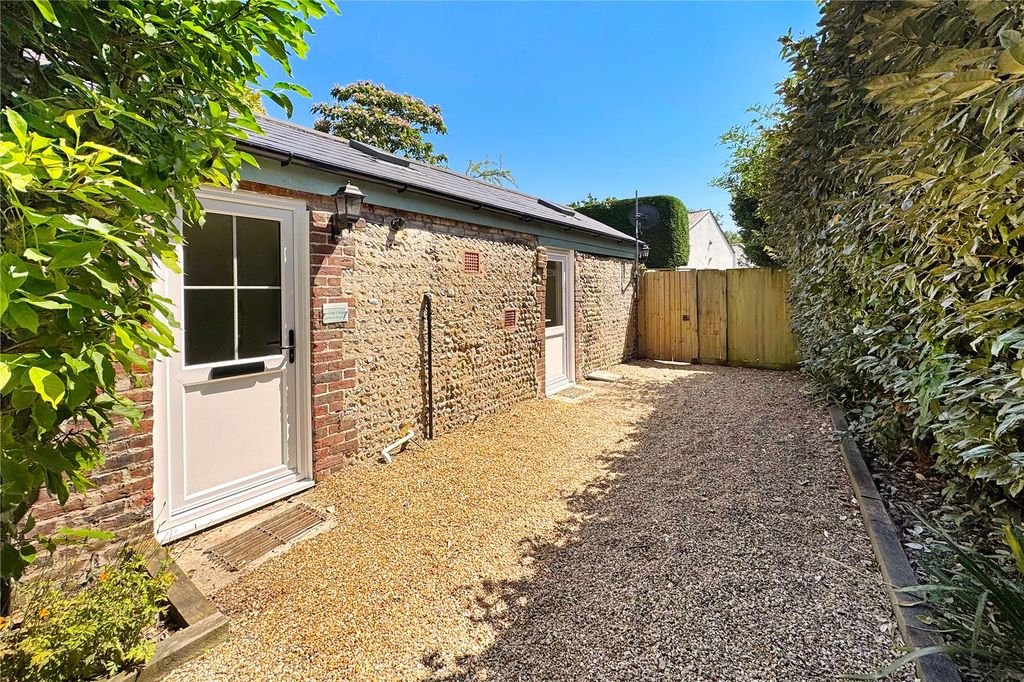 Property photo 2 of 15 Picture No. 15