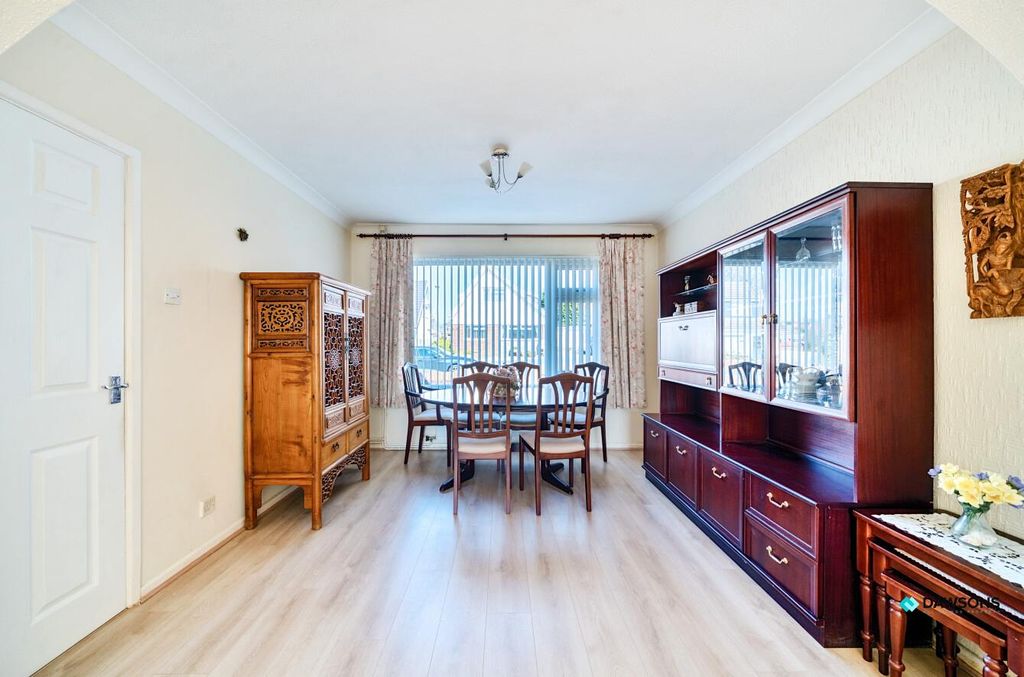 Property photo 3 of 26 91281Db1-F38A-4659-8cd4-38F463Fe574A.Jpg