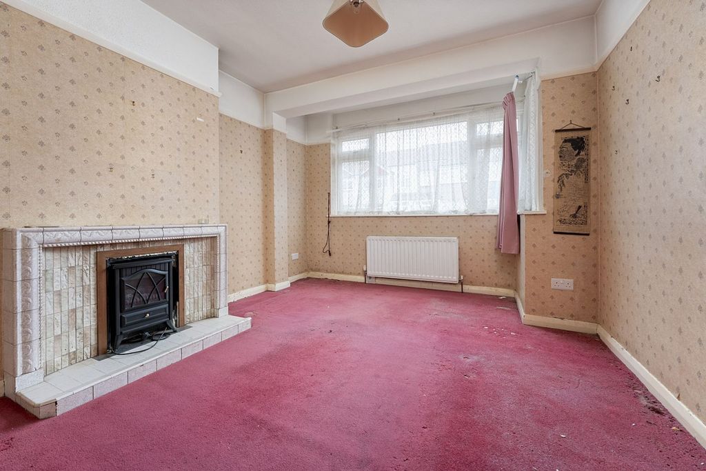 Property photo 3 of 9 Reception Room