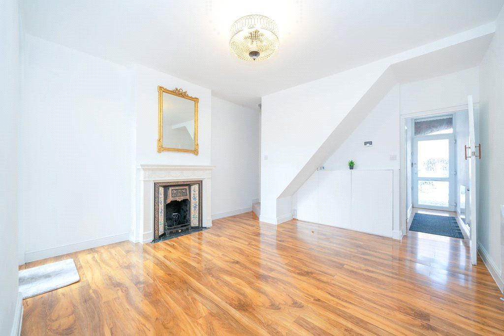 Property photo 3 of 14 Picture No. 11