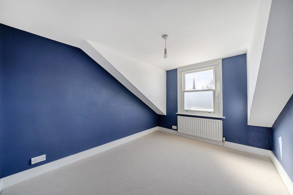 Property photo 2 of 14 1441930-6-69De0A1...