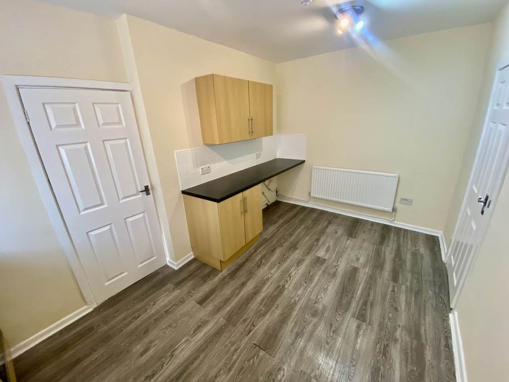 Property photo 2 of 20 Img_9876