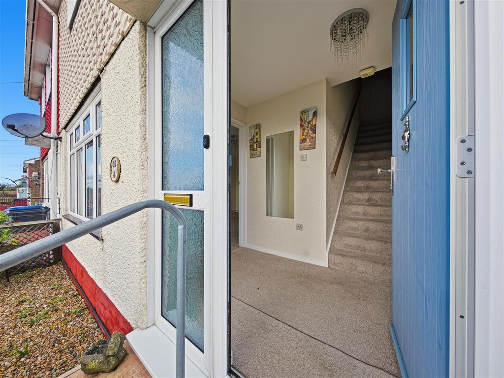 Property photo 3 of 19 Img_20260116_120257_167.Jpg