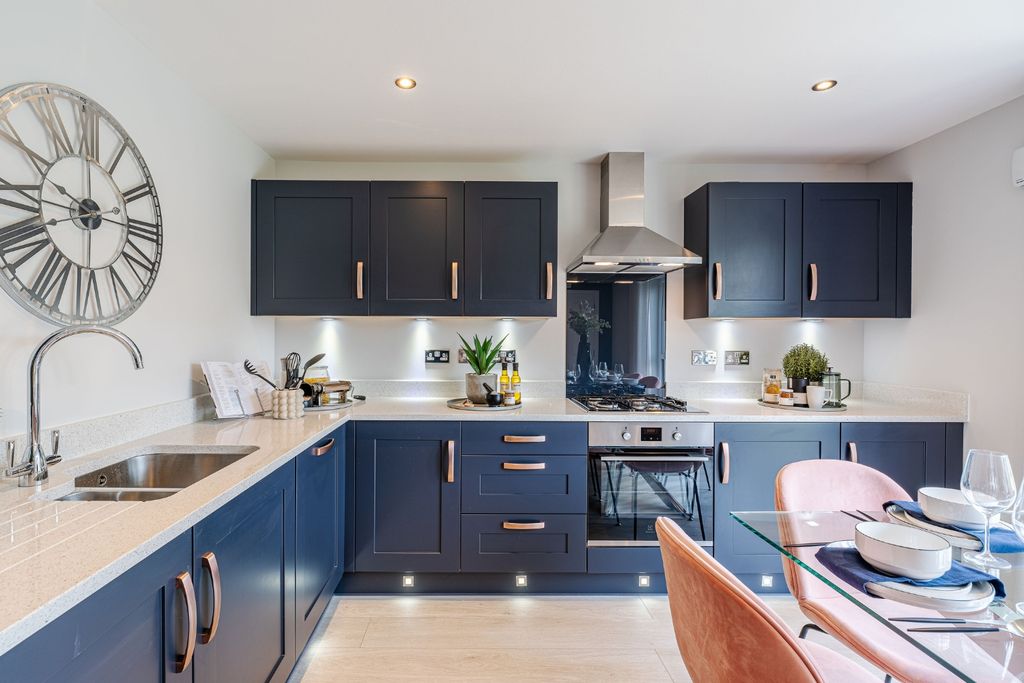 Property photo 3 of 10 Kitchen In Inveraray