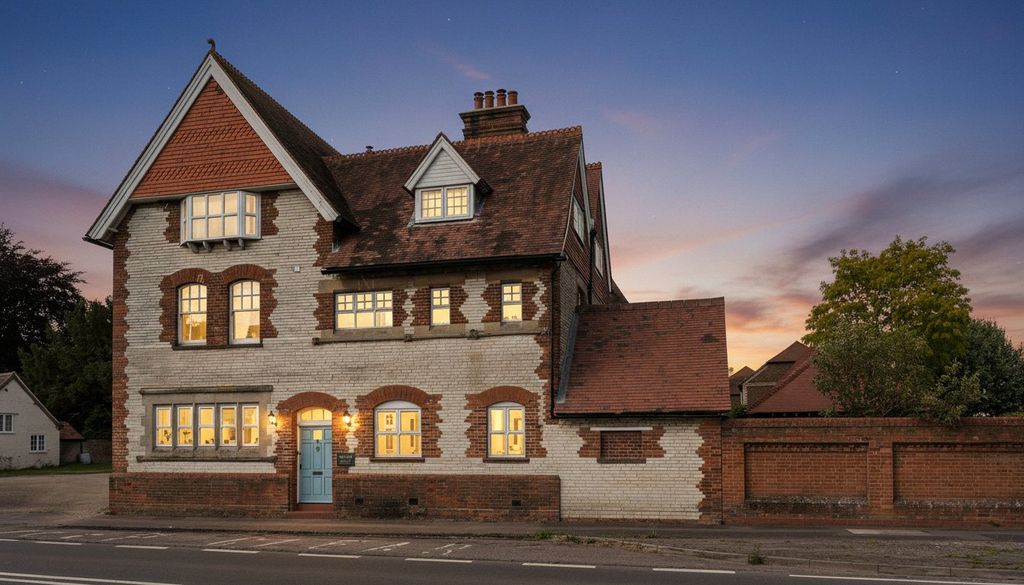 Property photo 1 of 27 Front Photo