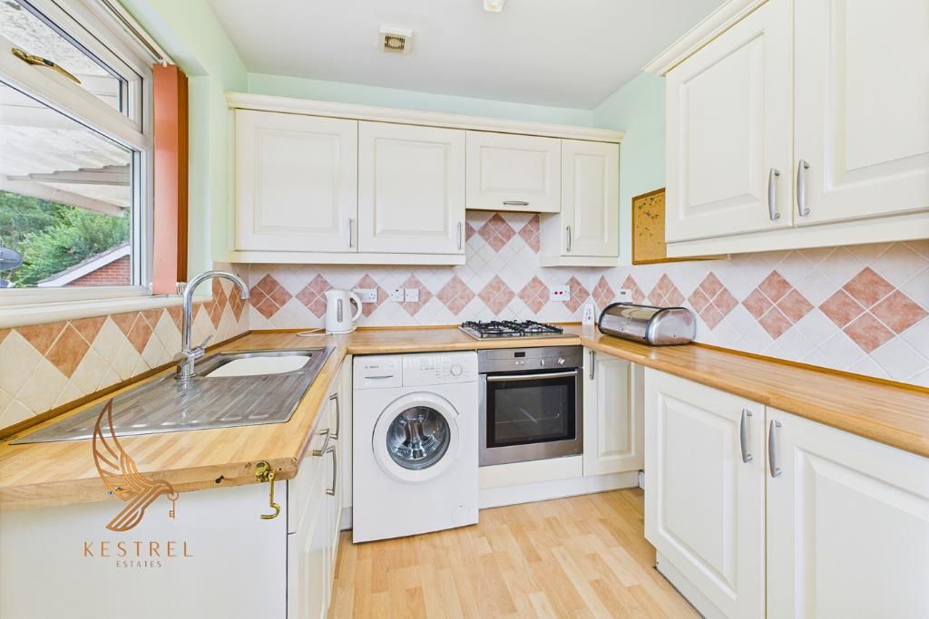 Property photo 2 of 22 18.Png