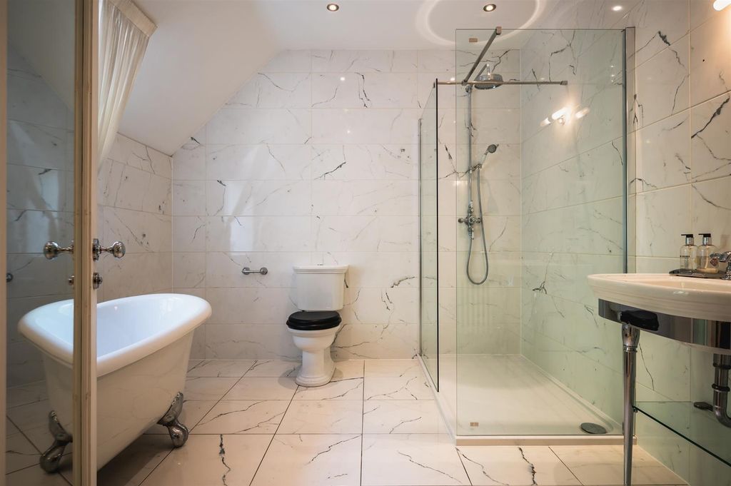 Additional image 35 of 5 bed detached house for salePadley Hill, Grindleford, Hope Valley S32