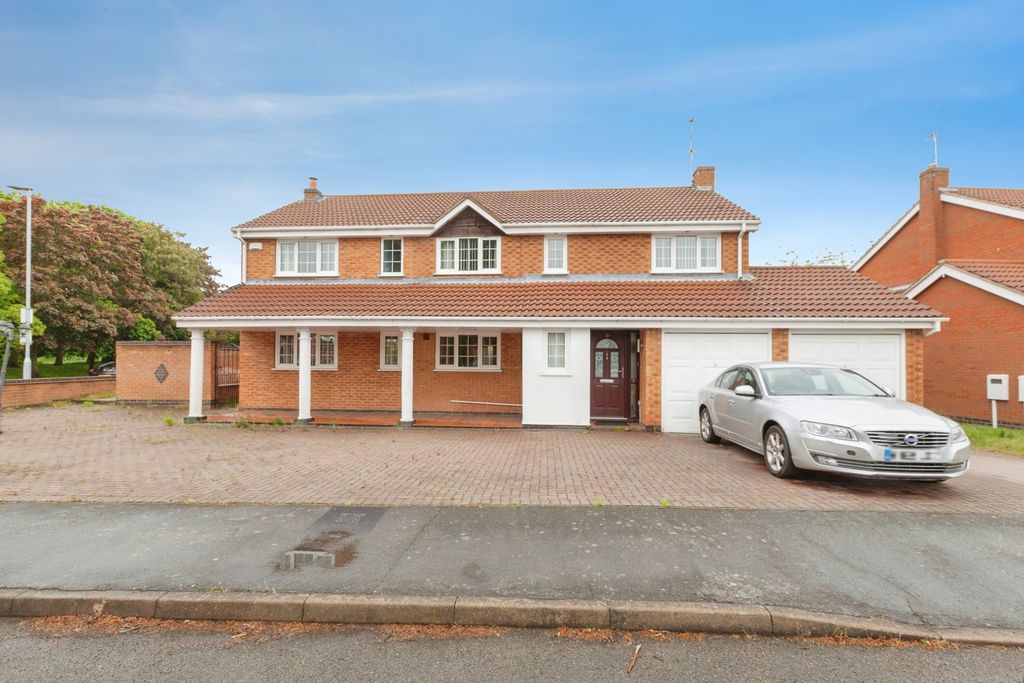 Property photo 1 of 28 Pbox-Img.Jpg