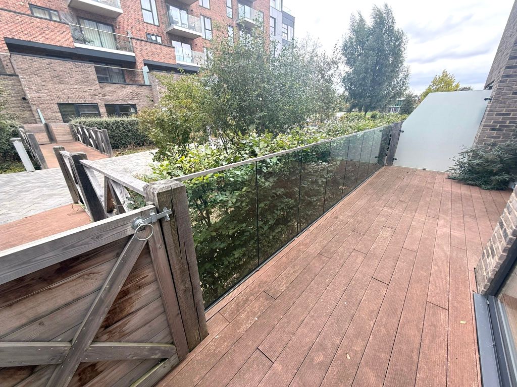 Property photo 2 of 12