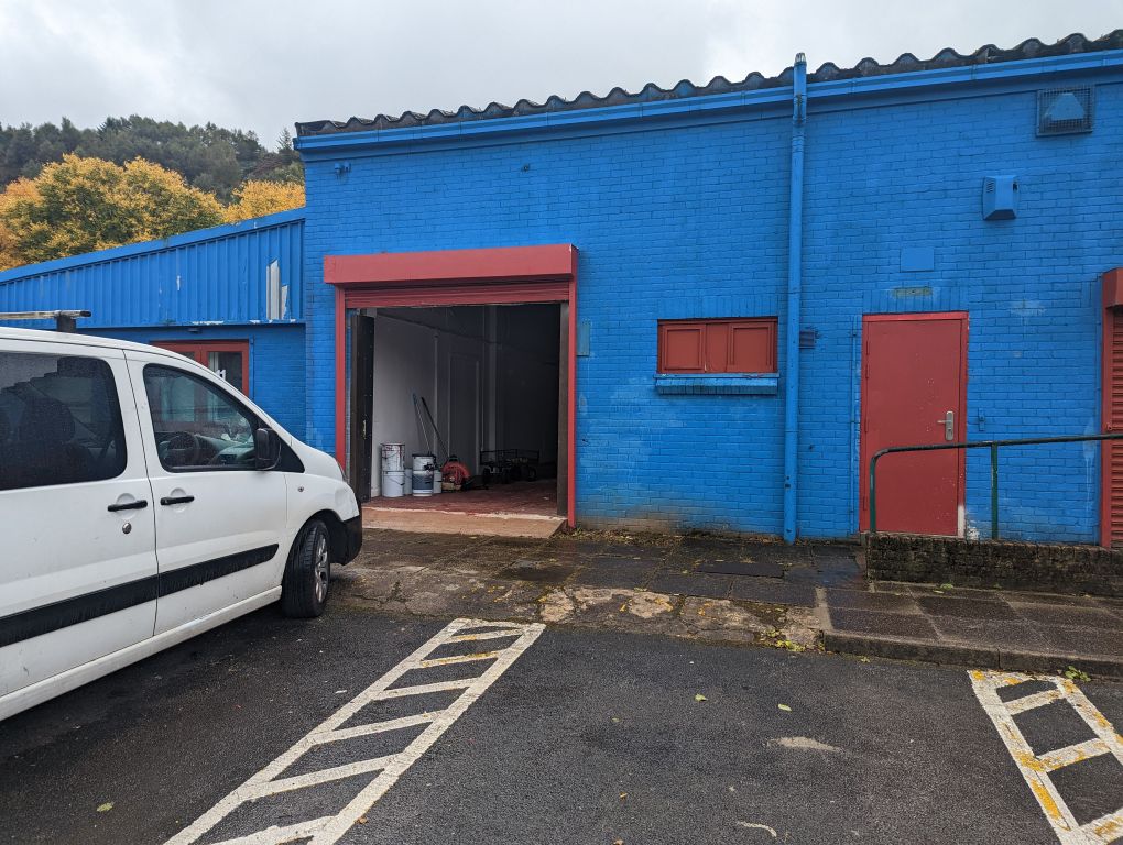 Property photo 3 of 8