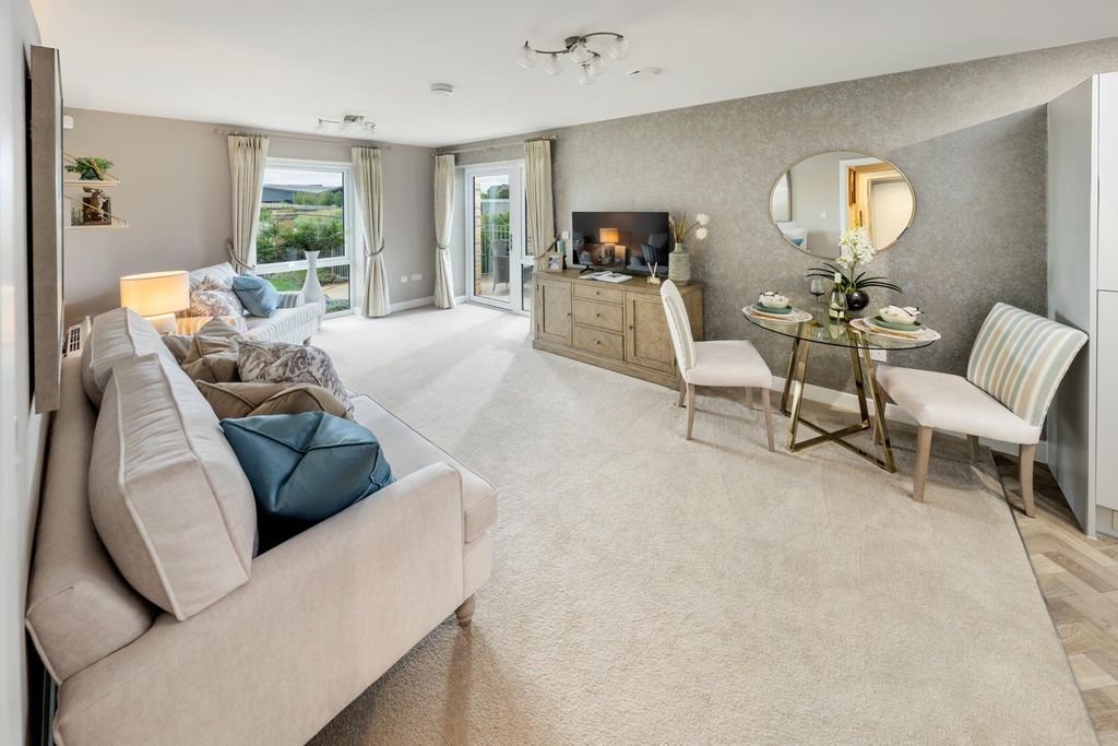 Property photo 1 of 15 Show Home Living Room