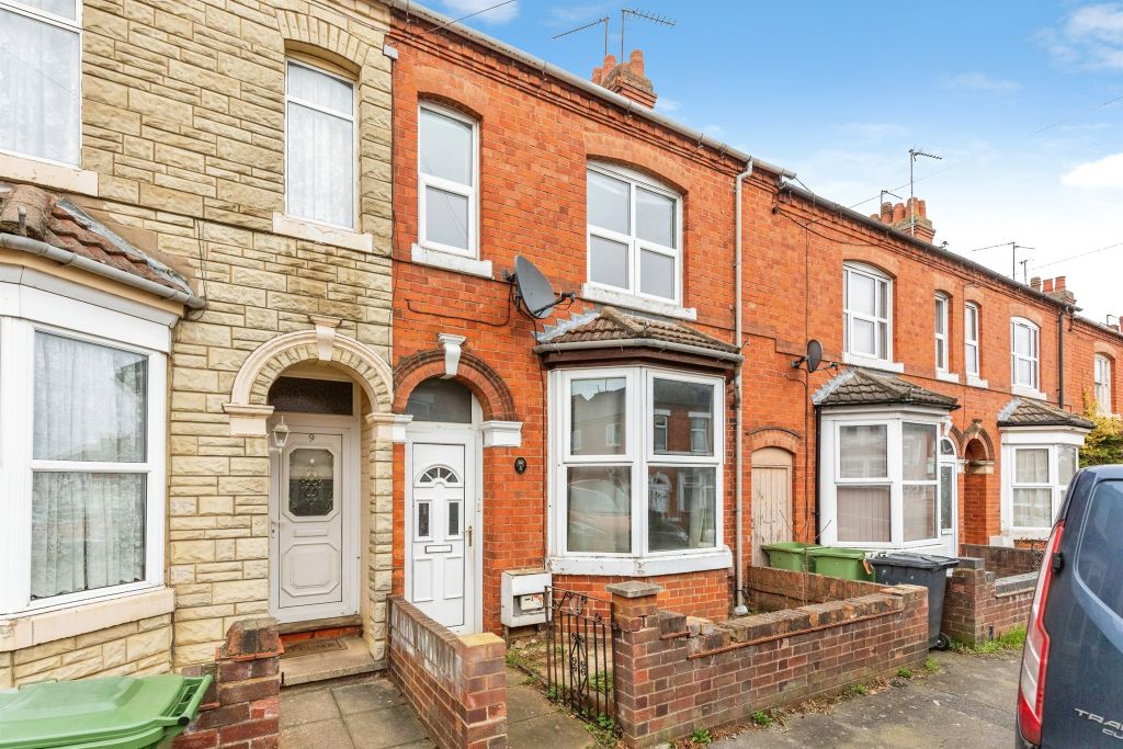 Property photo 1 of 18