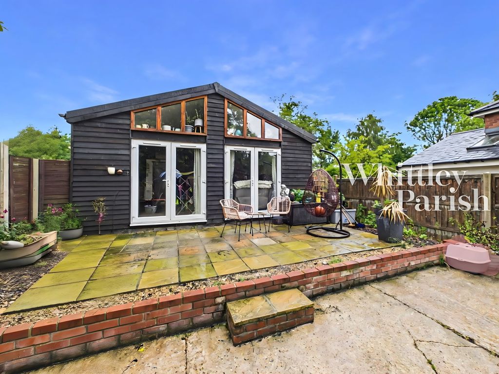 Property photo 3 of 16