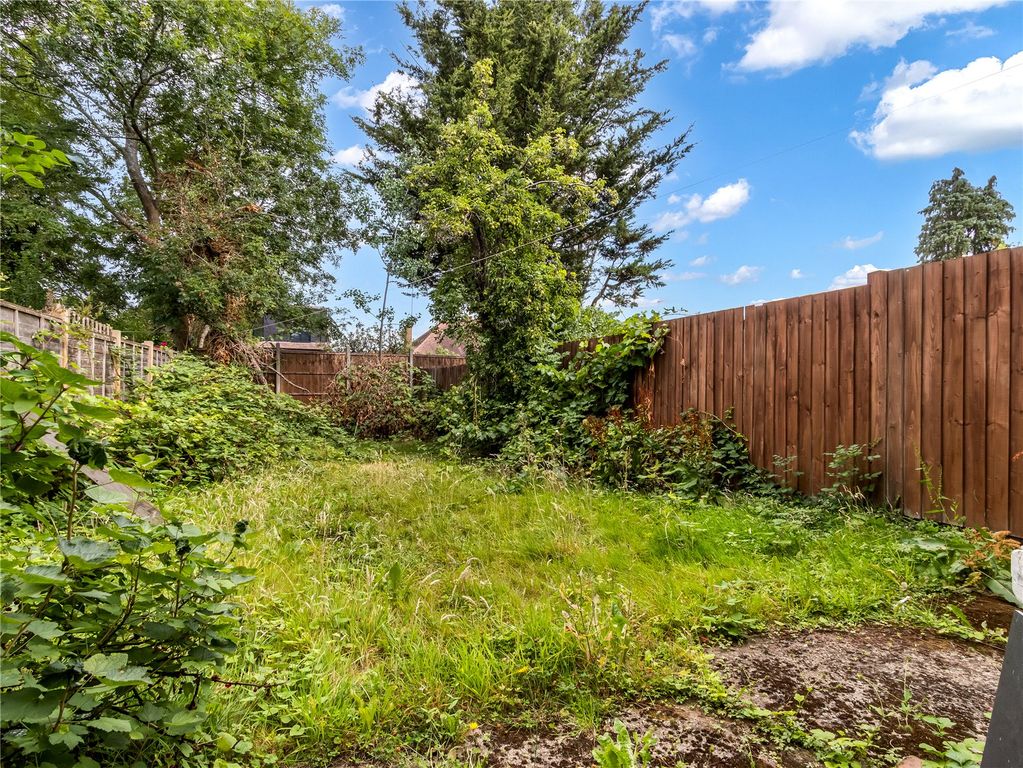 Property photo 1 of 11 Picture No. 18