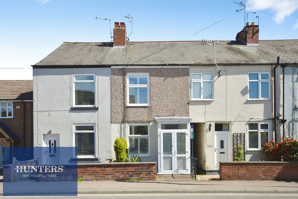 Property photo 1 of 17 External