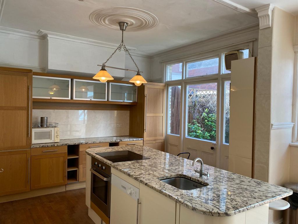 Property photo 2 of 38 2