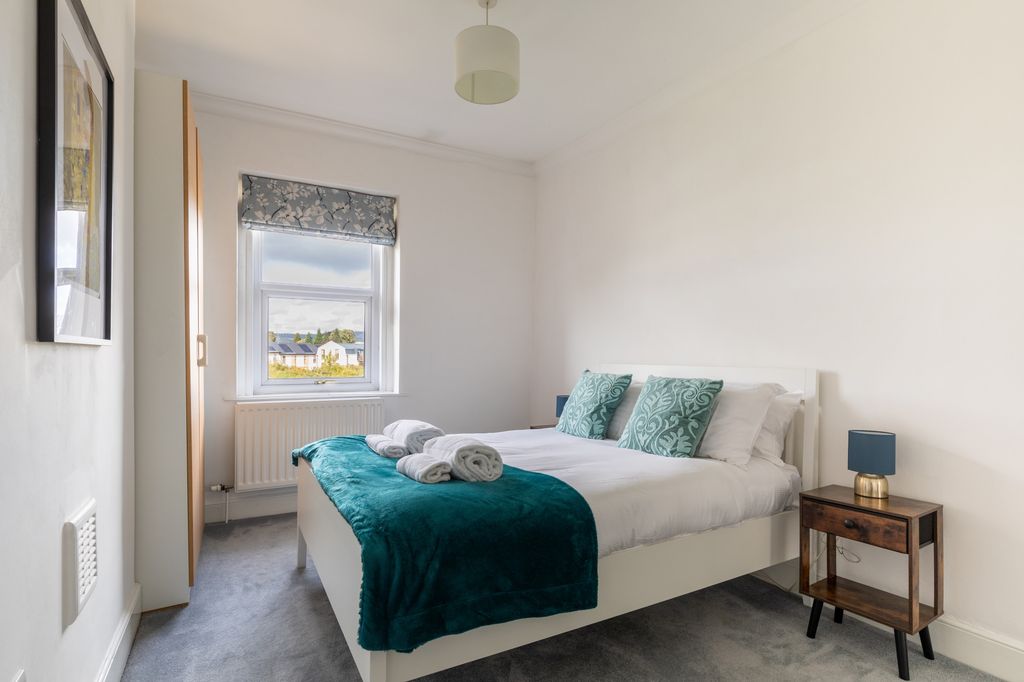 Property photo 1 of 26