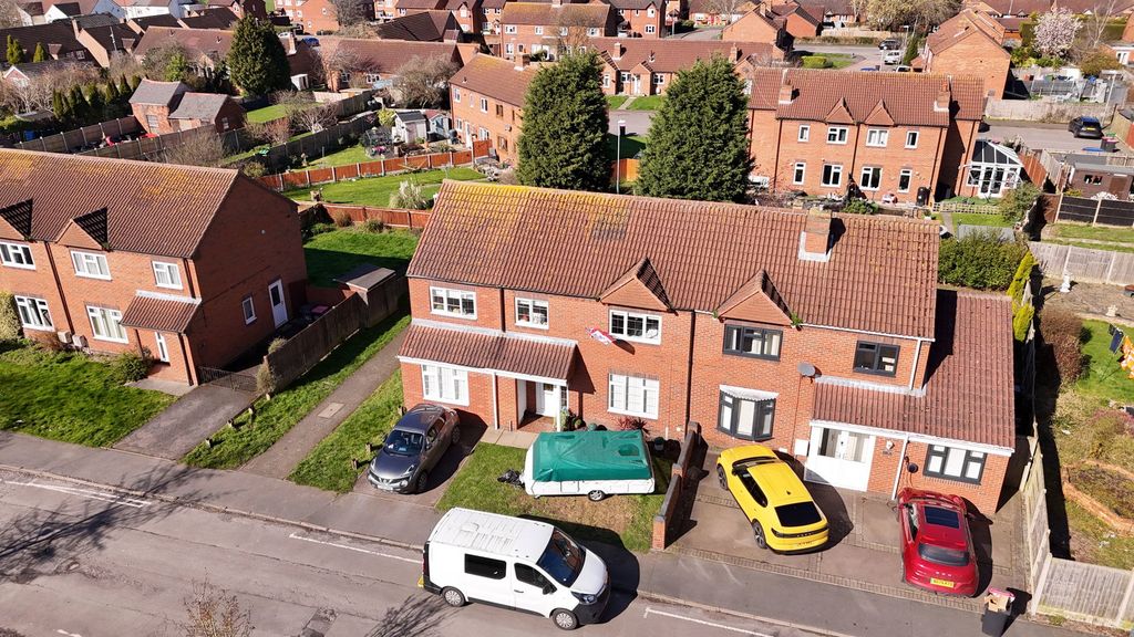 Property photo 1 of 26