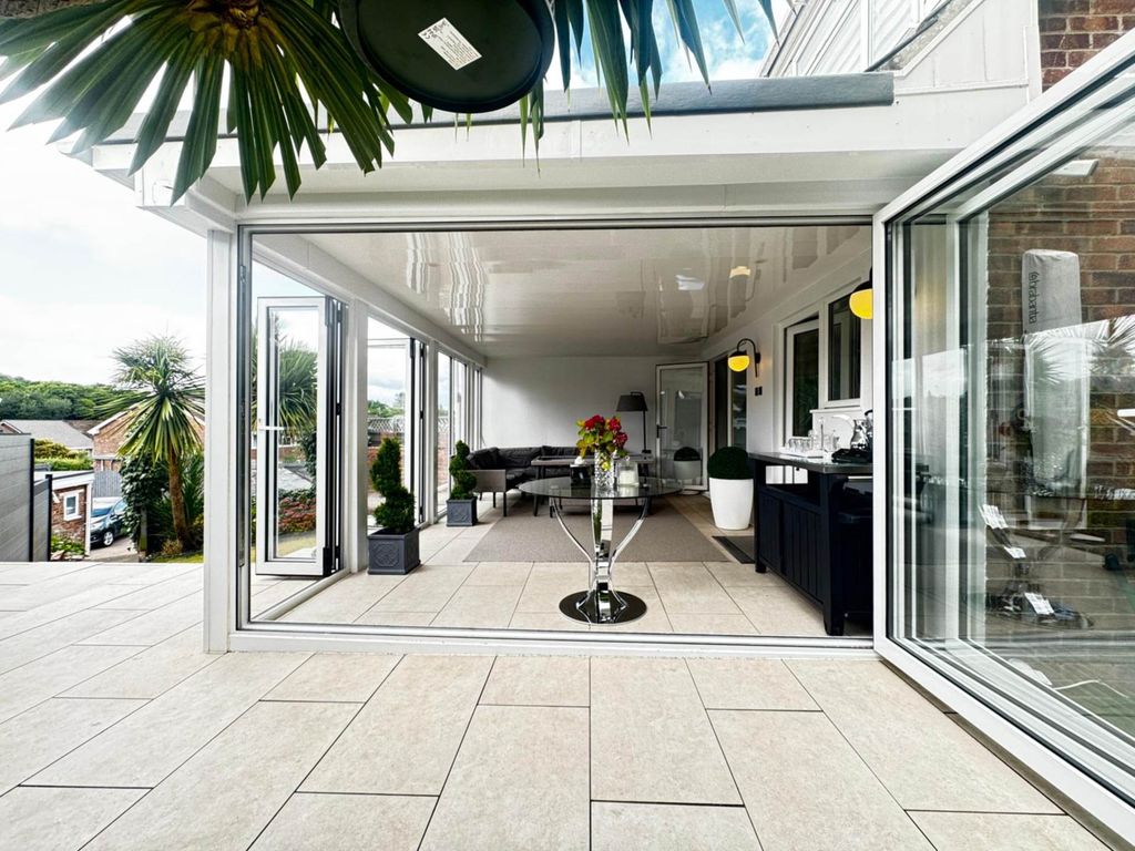 Property photo 1 of 26