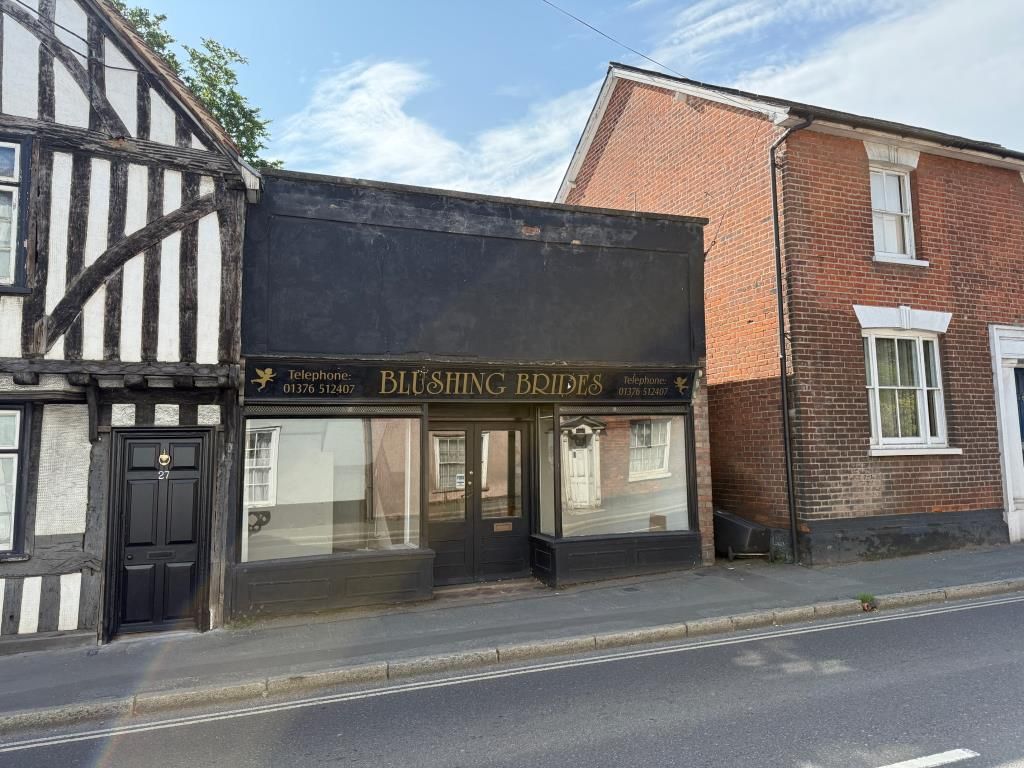 Property photo 1 of 11 Front Elevation Of The Former Bridal Shop On Bridge Street