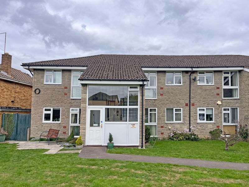 Property photo 1 of 13 Photo 2