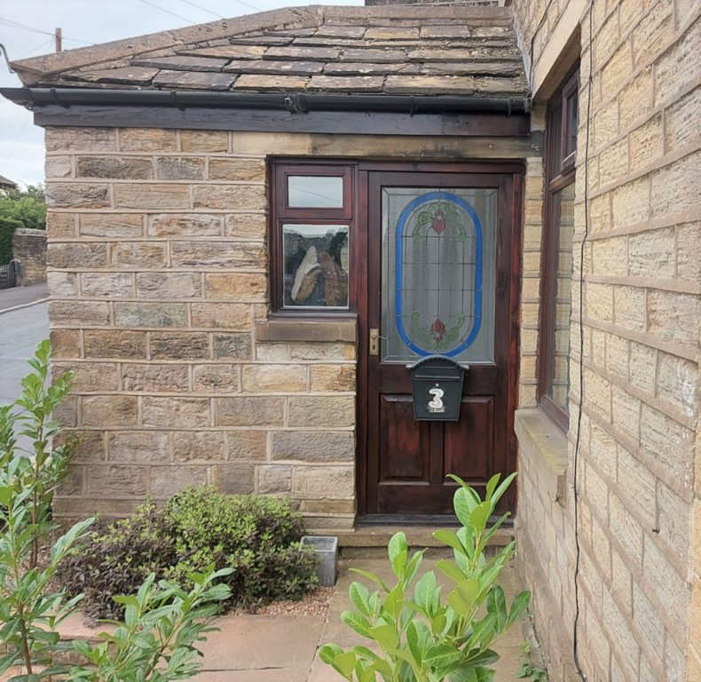 Property photo 2 of 20