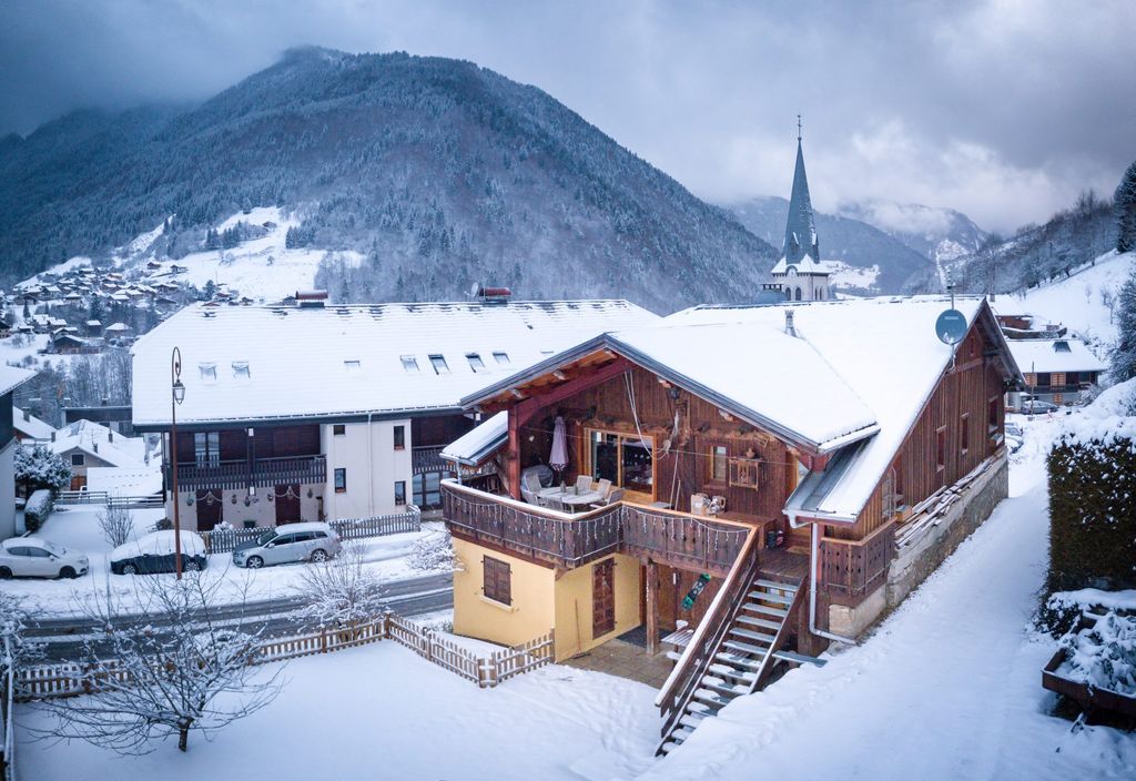 Property photo 3 of 31