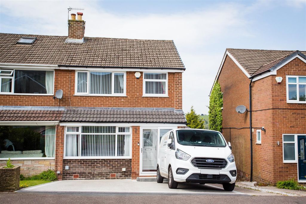 Property photo 1 of 26 Carrbrook Crescent-Reg Blurred.Jpg