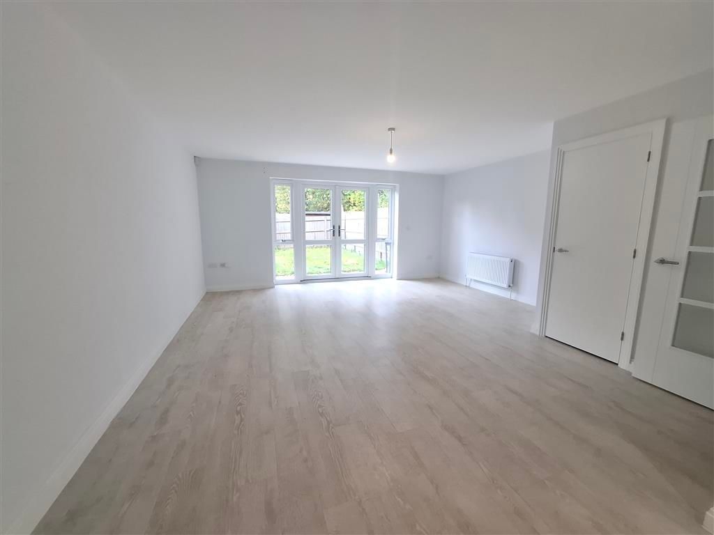 Property photo 2 of 15 Exterior