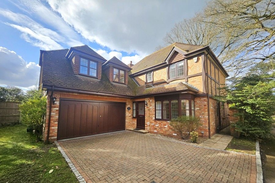 Property photo 1 of 14