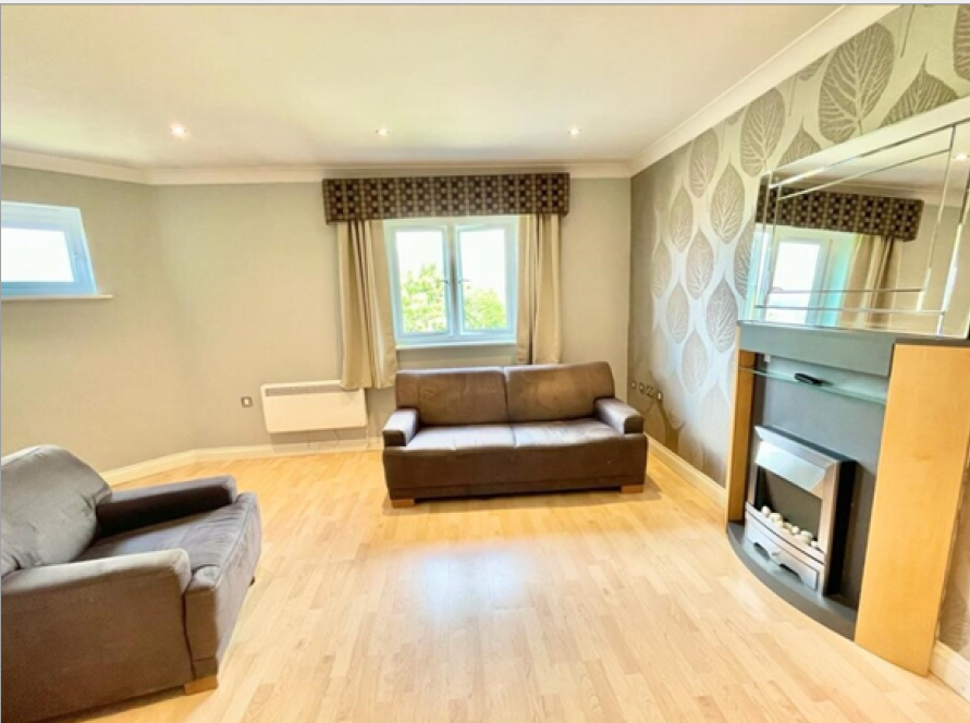Property photo 2 of 7