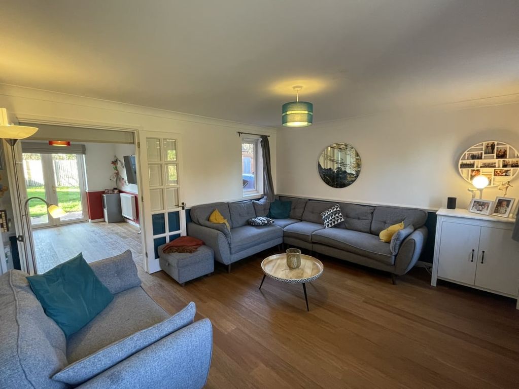 Property photo 3 of 22