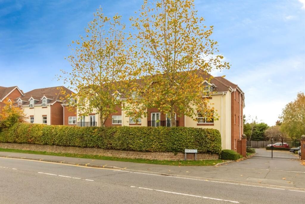 Property photo 2 of 16