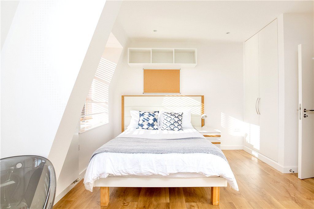 Property photo 3 of 7 Picture No. 12