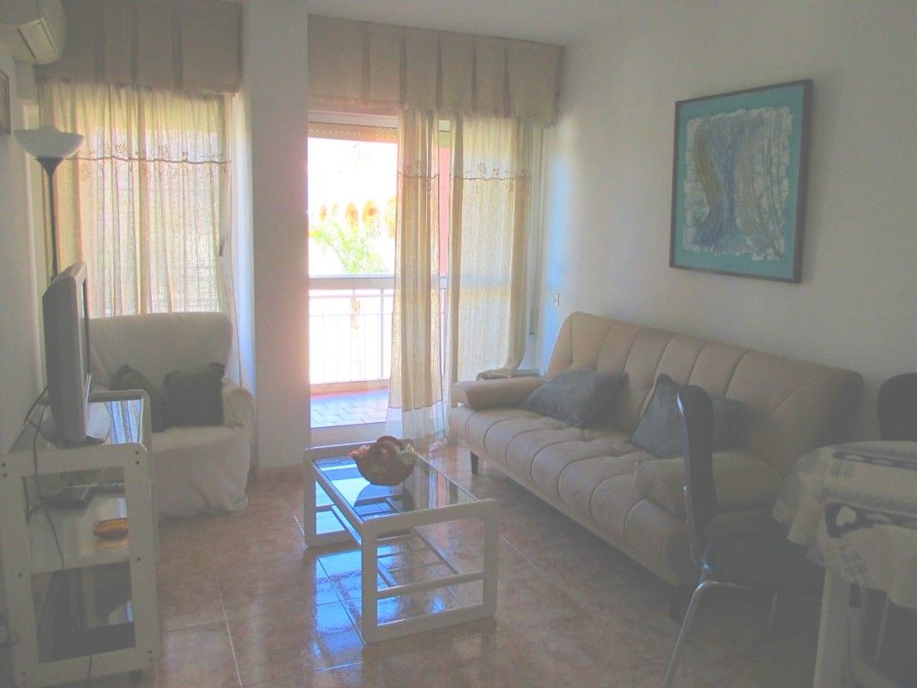 Property photo 2 of 7 Living1