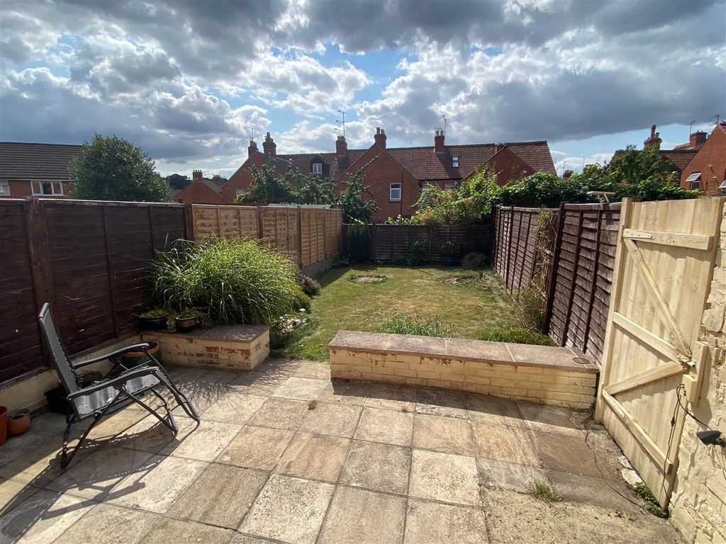 Property photo 1 of 14 Garden.Jpg