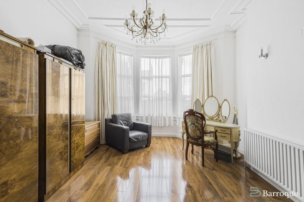 Property photo 1 of 54