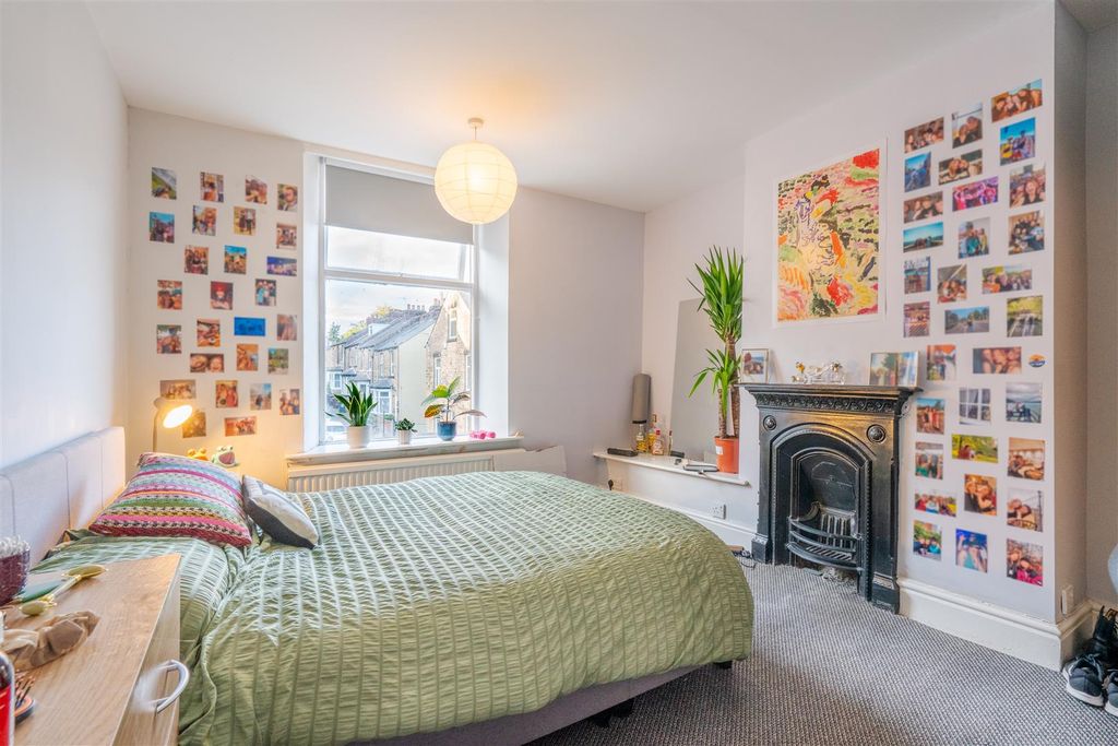 Property photo 2 of 11 _Ajh1869-Hdr.Jpg