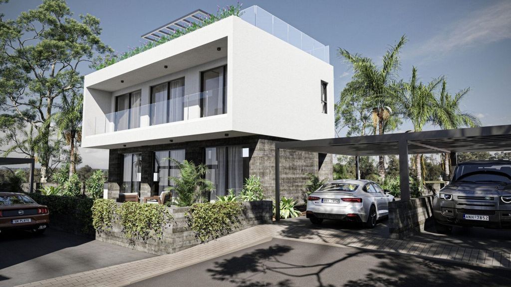 Property photo 3 of 5