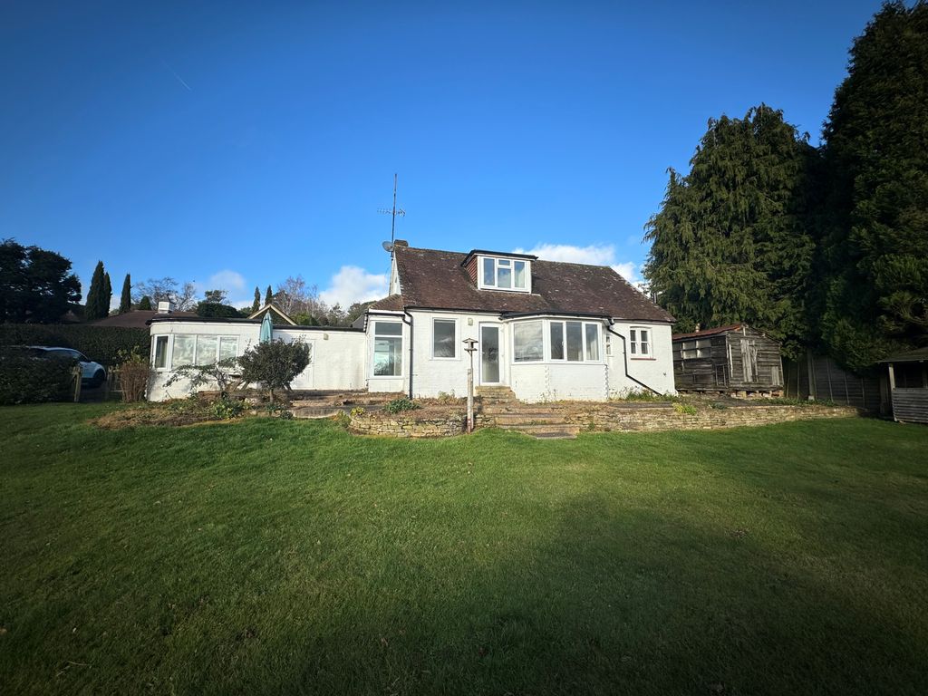 Property photo 2 of 13